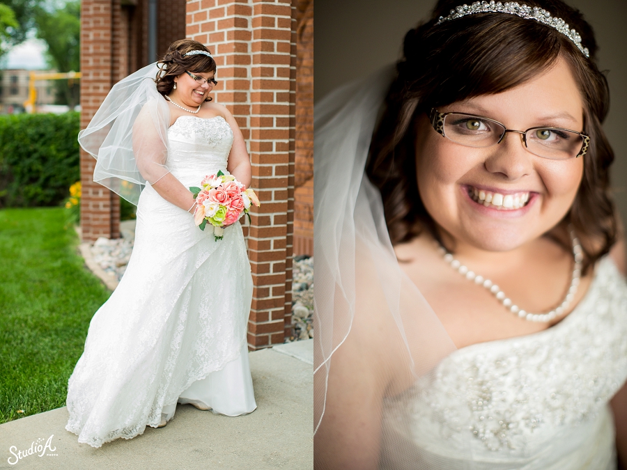 NDSU Alumni Center Wedding Photos (29)