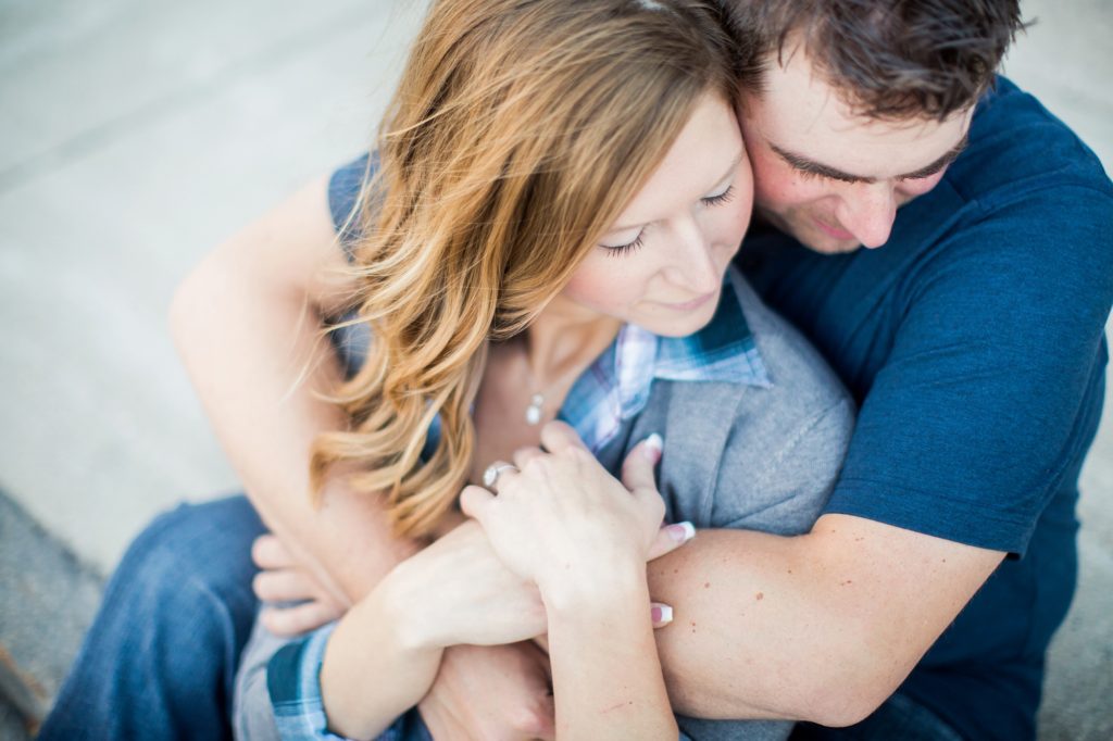 downtown-fargo-fall-engagement-photos-abby-anderson-1