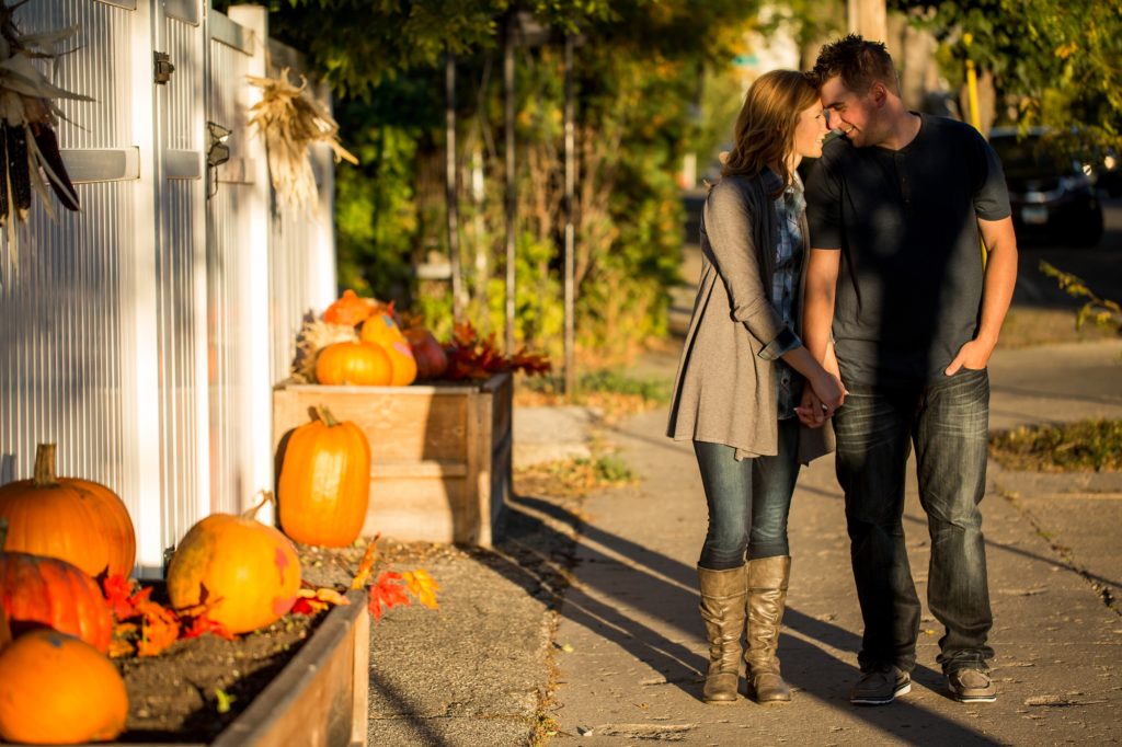 downtown-fargo-fall-engagement-photos-abby-anderson-15