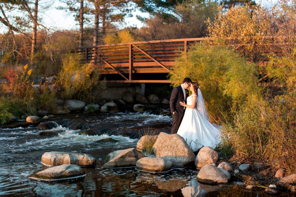 wedding-photographers-in-detroit-lakes-54