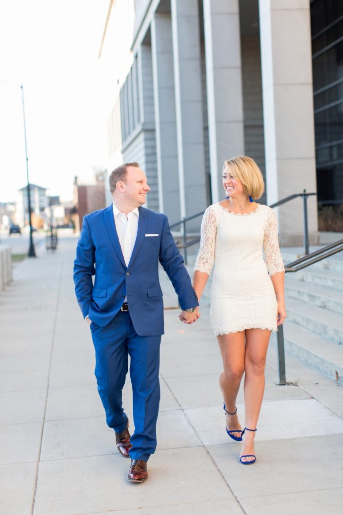 downtown-fargo-engagement-pictures-2